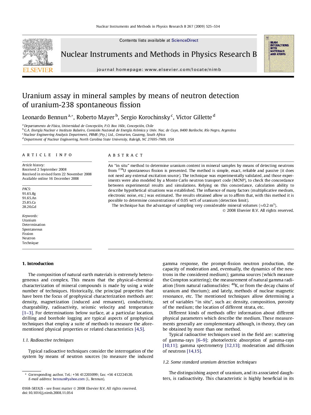 Uranium assay in mineral samples by means of neutron detection of uranium-238 spontaneous fission