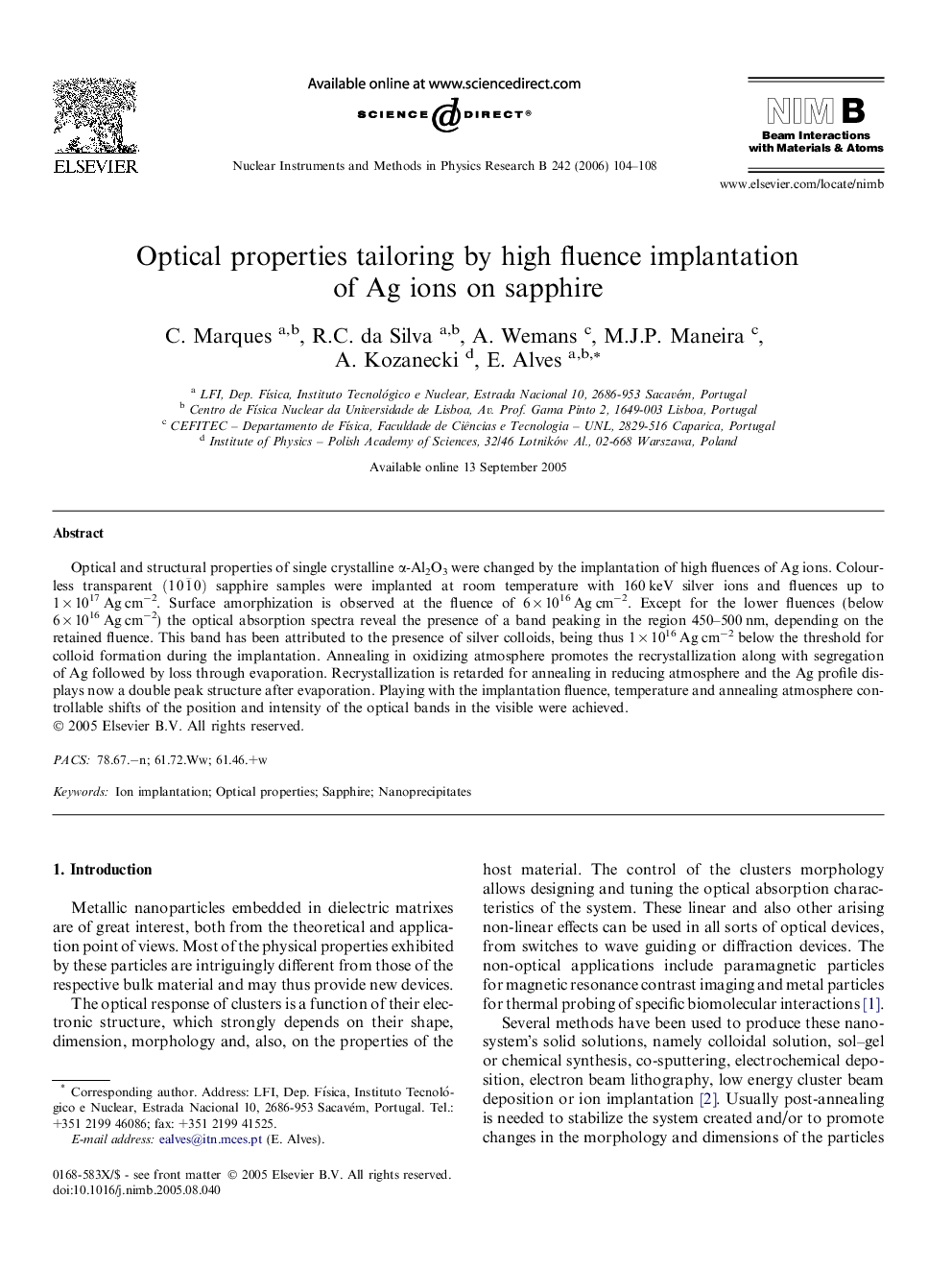 Optical properties tailoring by high fluence implantation of Ag ions on sapphire