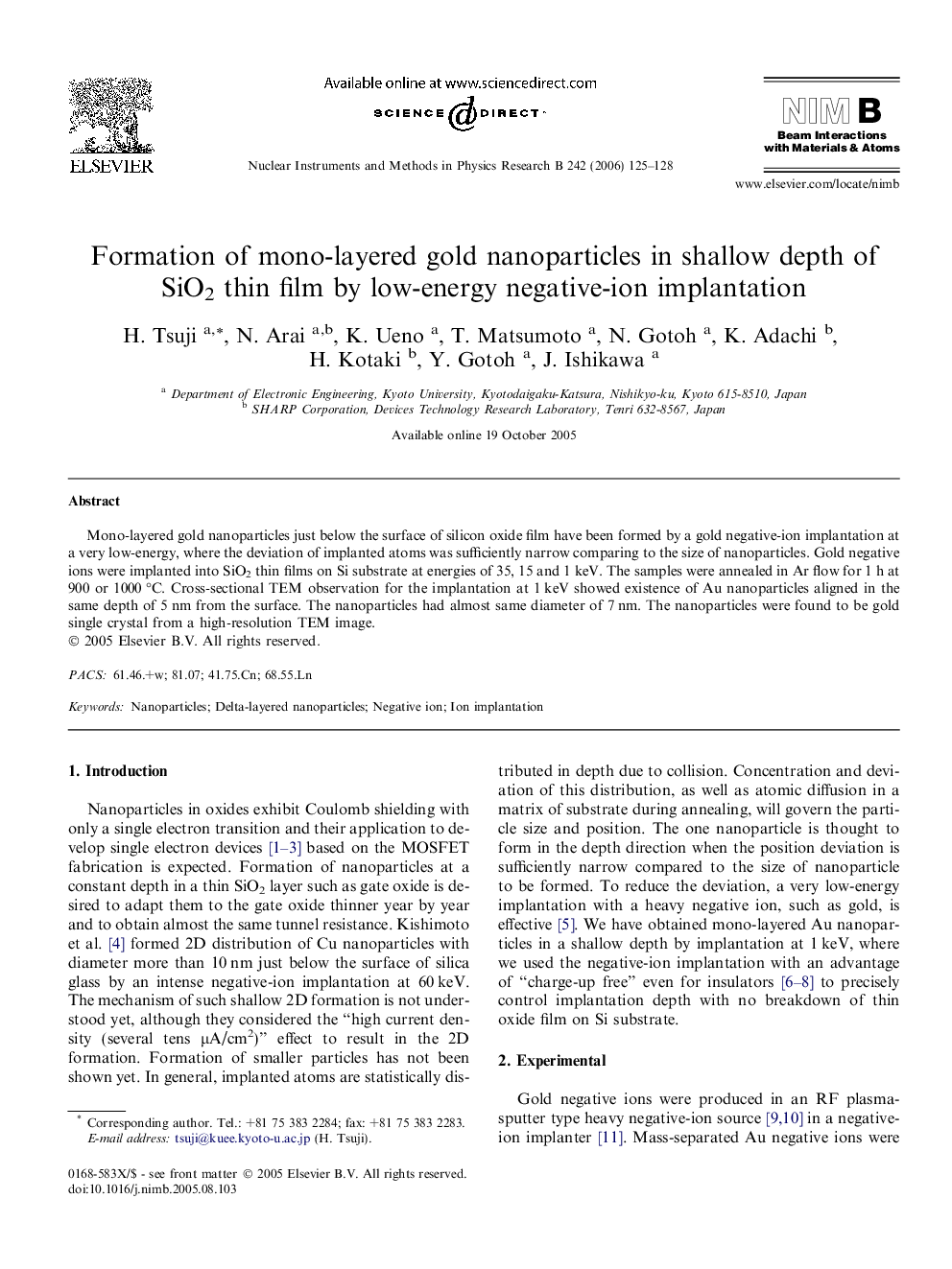 Formation of mono-layered gold nanoparticles in shallow depth of SiO2 thin film by low-energy negative-ion implantation