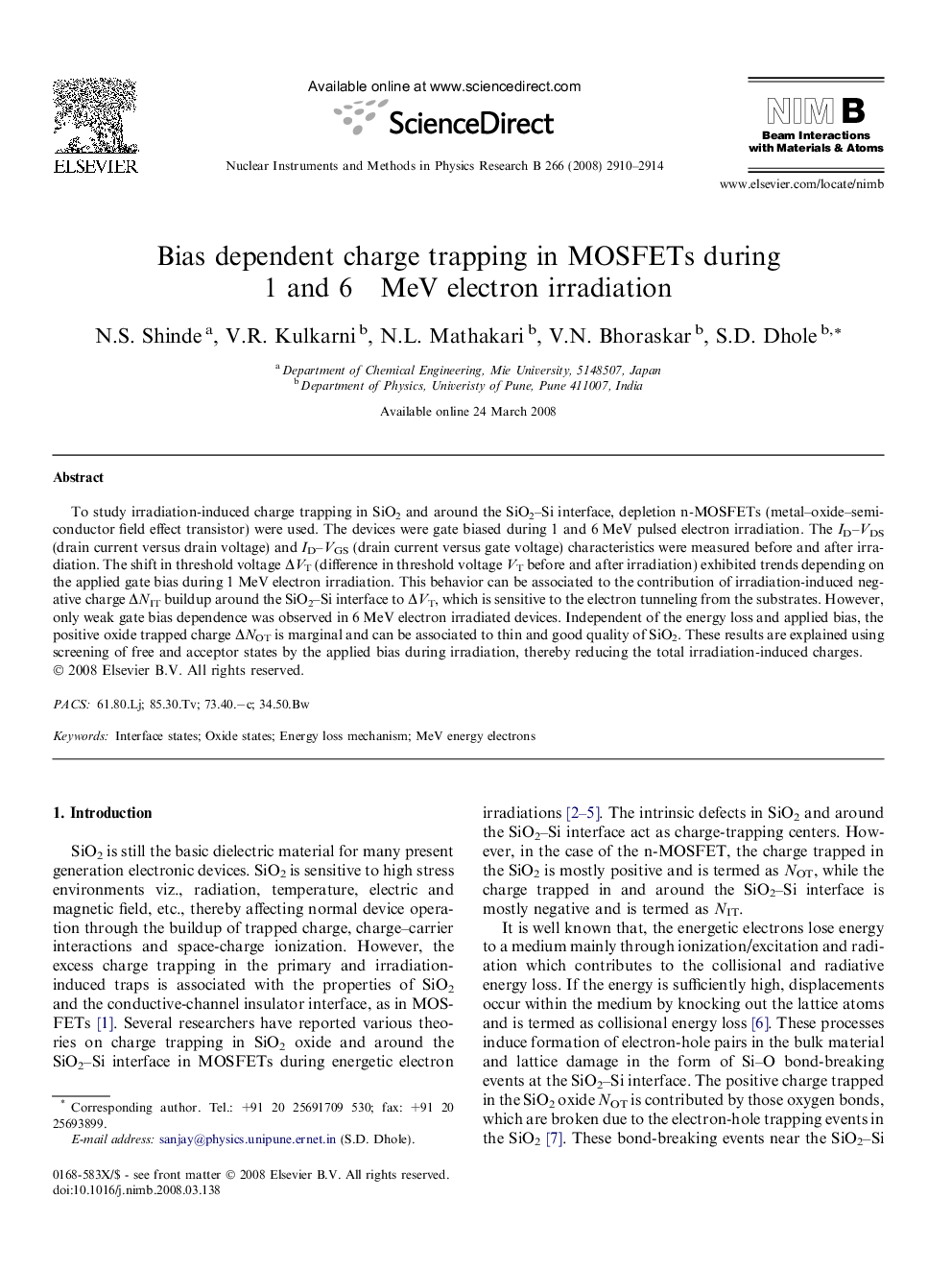 Bias dependent charge trapping in MOSFETs during 1 and 6Â MeV electron irradiation