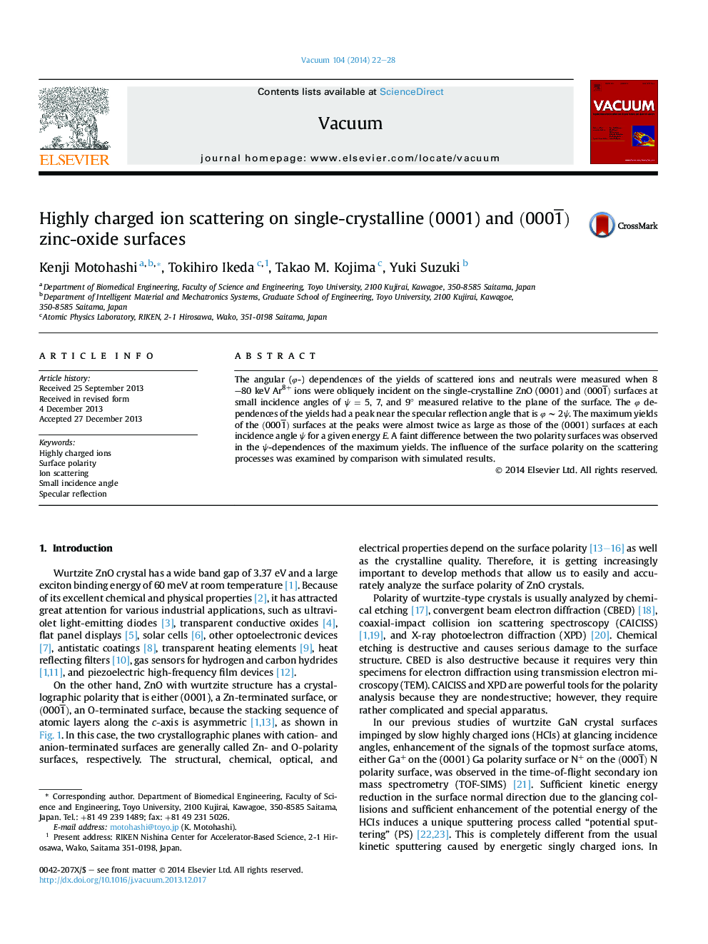 Highly charged ion scattering on single-crystalline (0001) and (0001¯) zinc-oxide surfaces