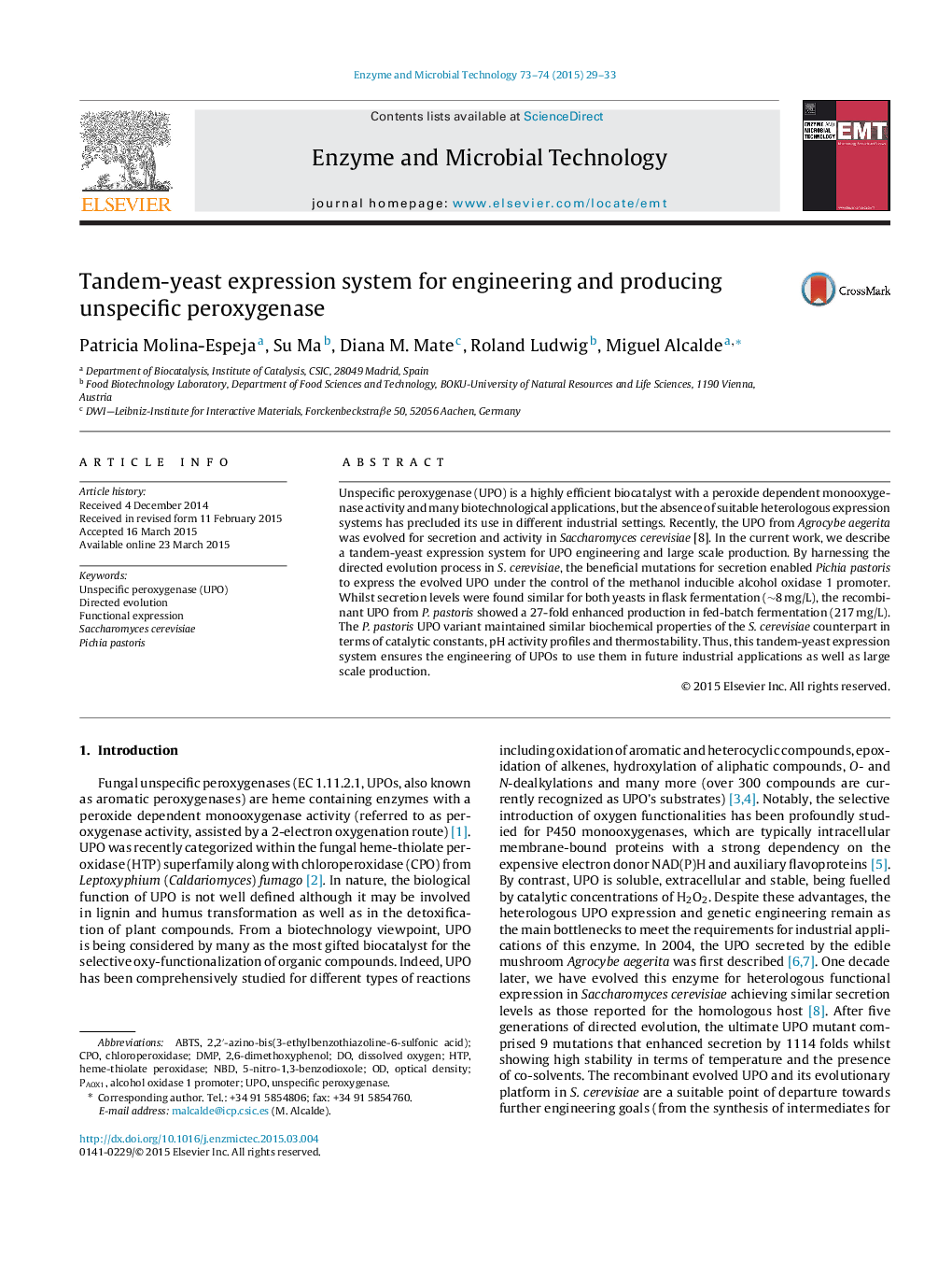 Tandem-yeast expression system for engineering and producing unspecific peroxygenase