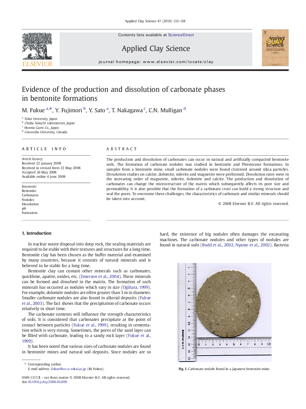 Evidence of the production and dissolution of carbonate phases in bentonite formations