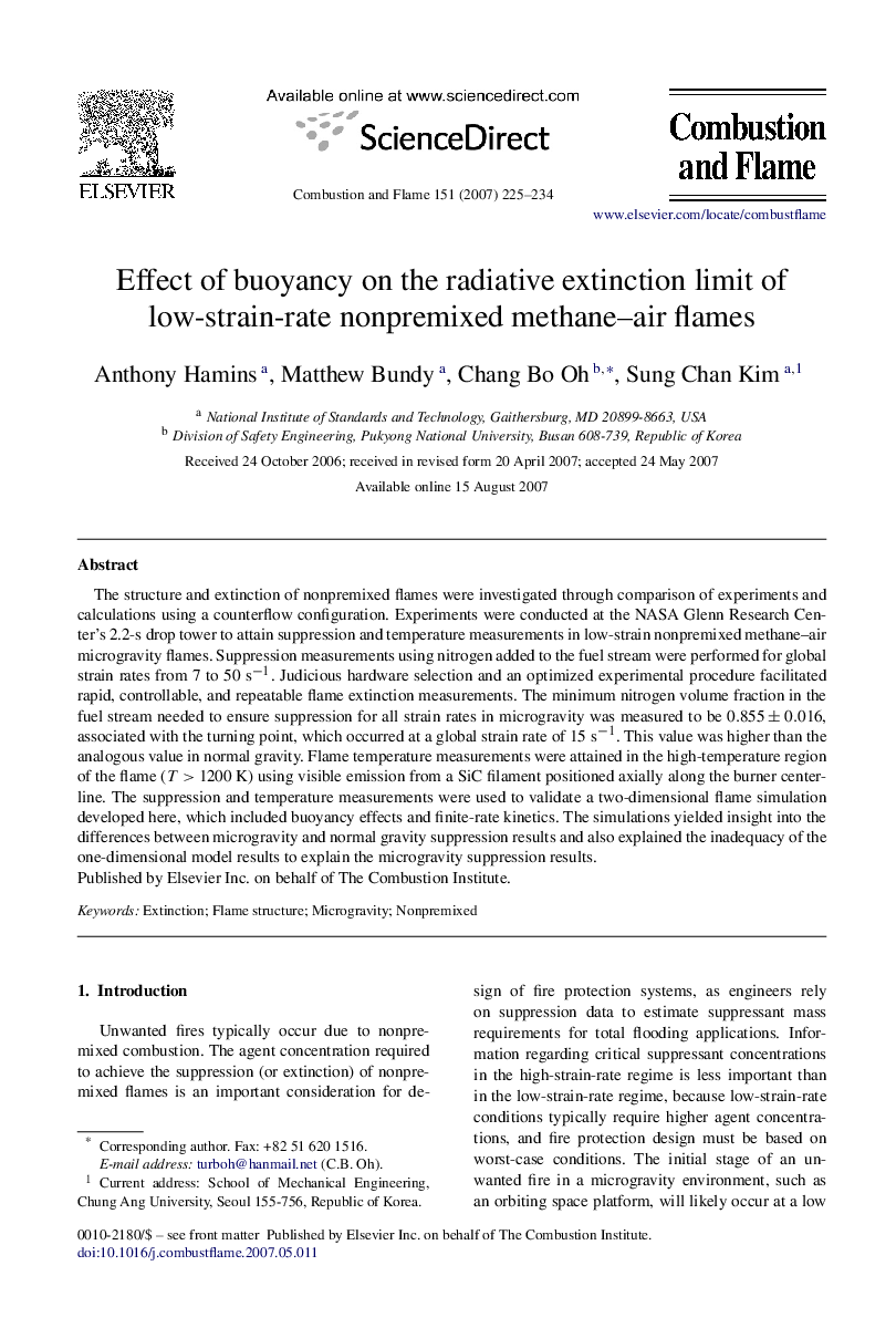 Effect of buoyancy on the radiative extinction limit of low-strain-rate nonpremixed methane–air flames