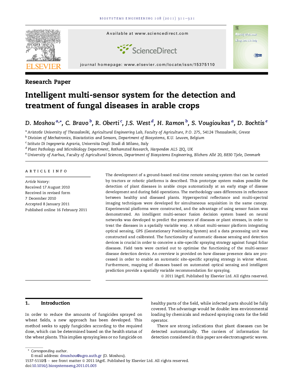 Intelligent multi-sensor system for the detection and treatment of fungal diseases in arable crops