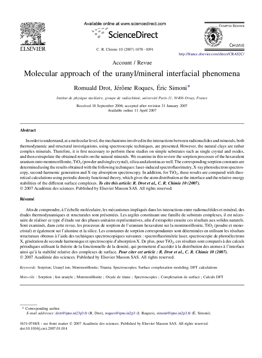 Molecular approach of the uranyl/mineral interfacial phenomena