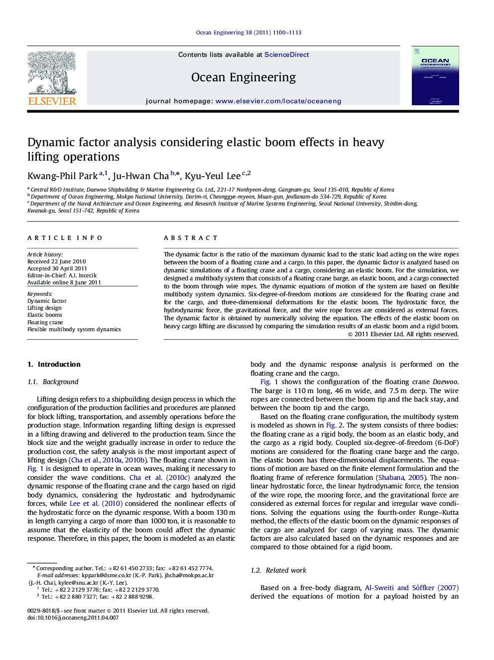 Dynamic factor analysis considering elastic boom effects in heavy lifting operations