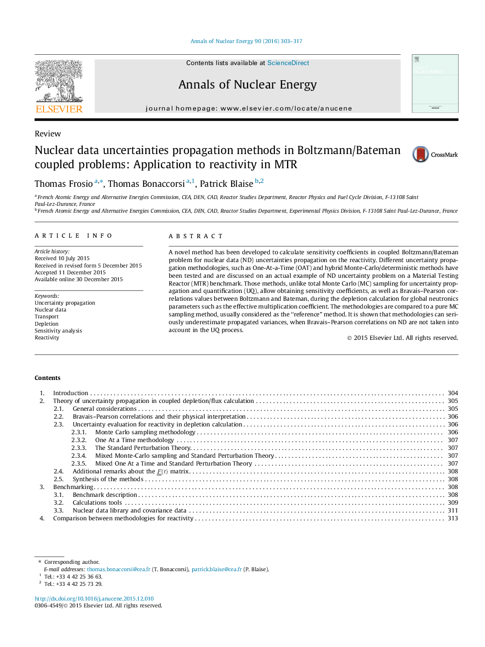 Nuclear data uncertainties propagation methods in Boltzmann/Bateman coupled problems: Application to reactivity in MTR