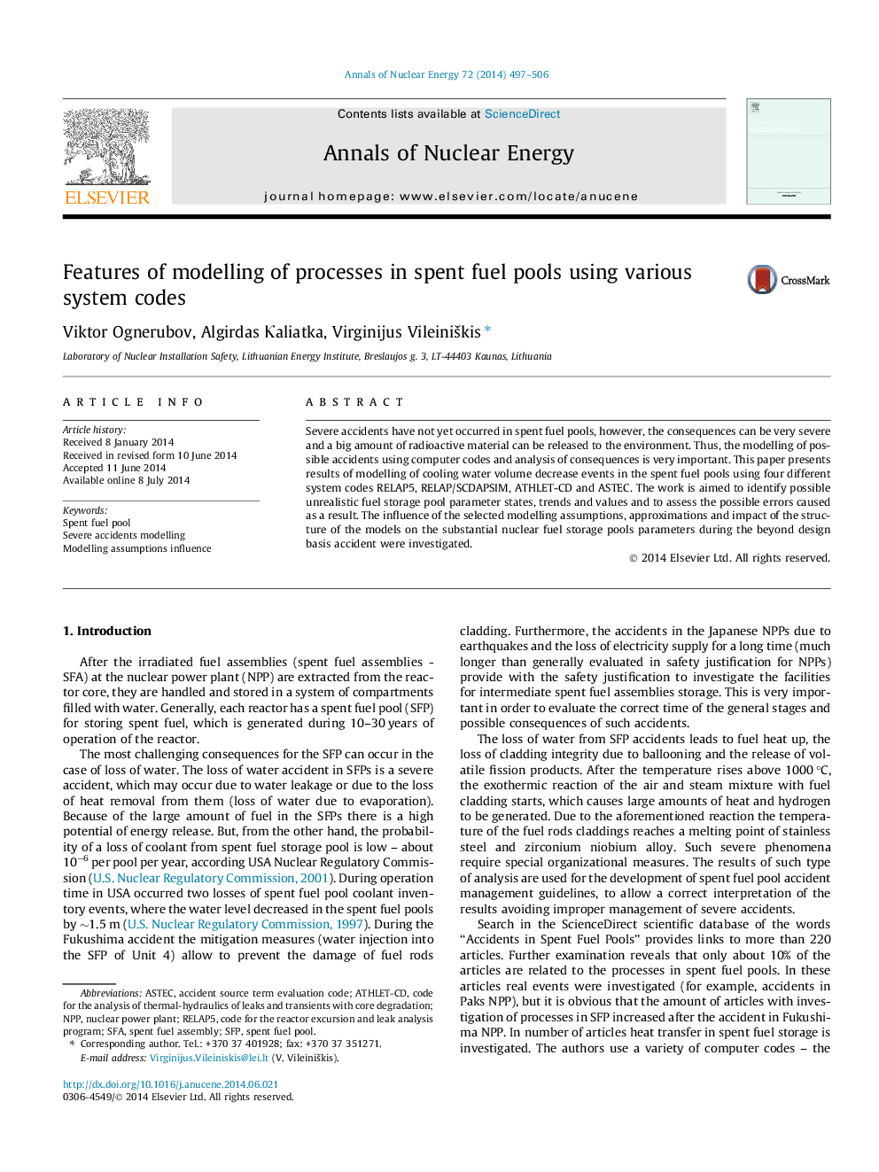 Features of modelling of processes in spent fuel pools using various system codes