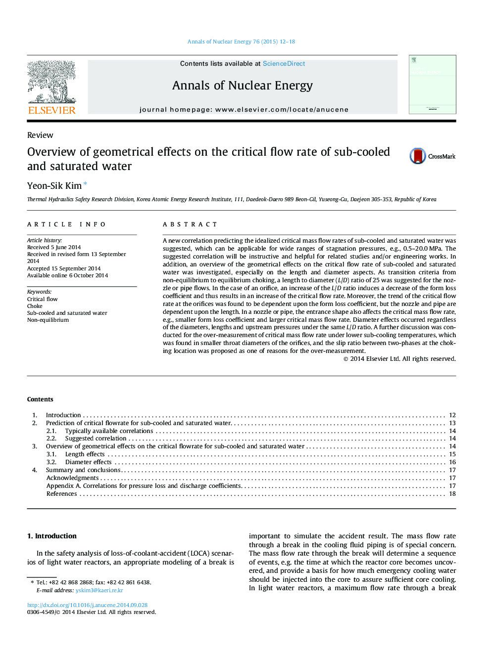 Overview of geometrical effects on the critical flow rate of sub-cooled and saturated water