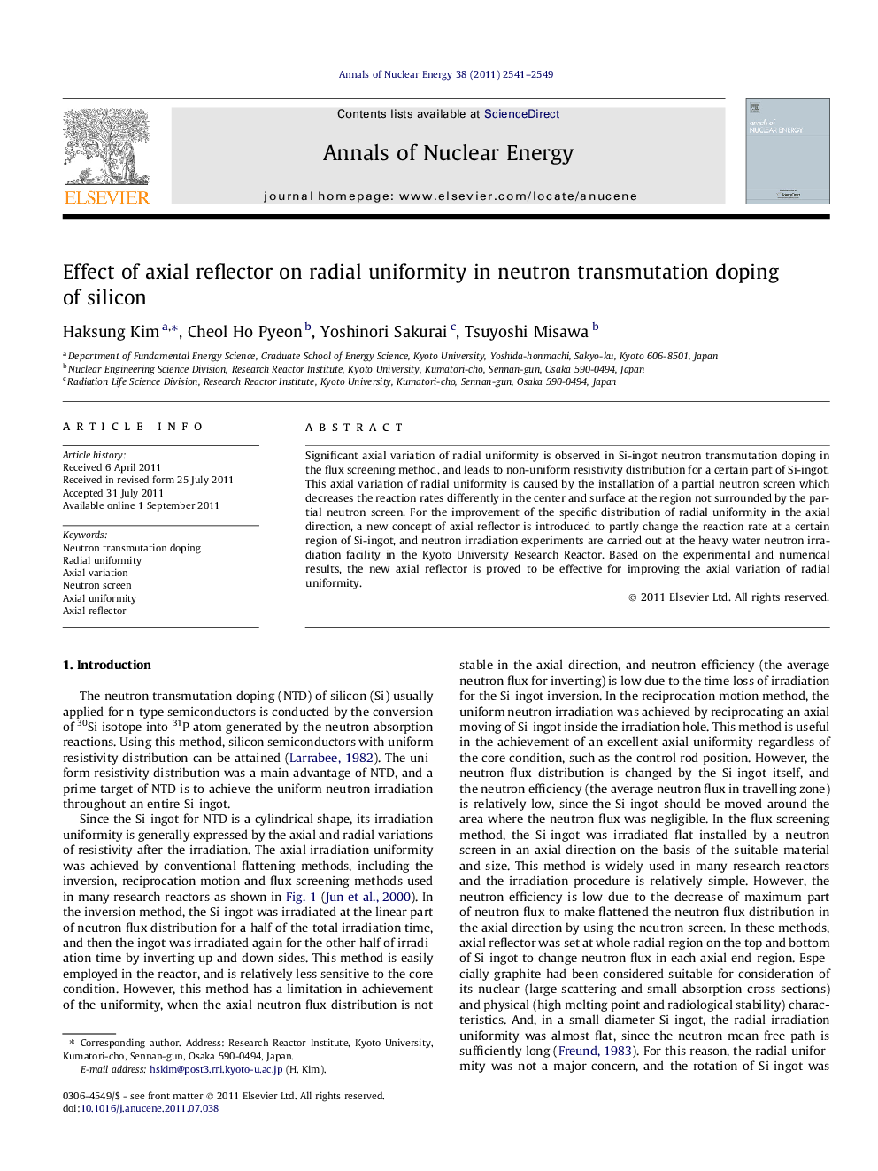 Effect of axial reflector on radial uniformity in neutron transmutation doping of silicon