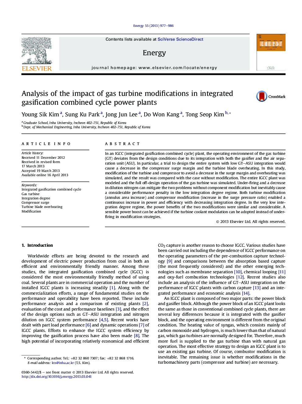 Analysis of the impact of gas turbine modifications in integrated gasification combined cycle power plants