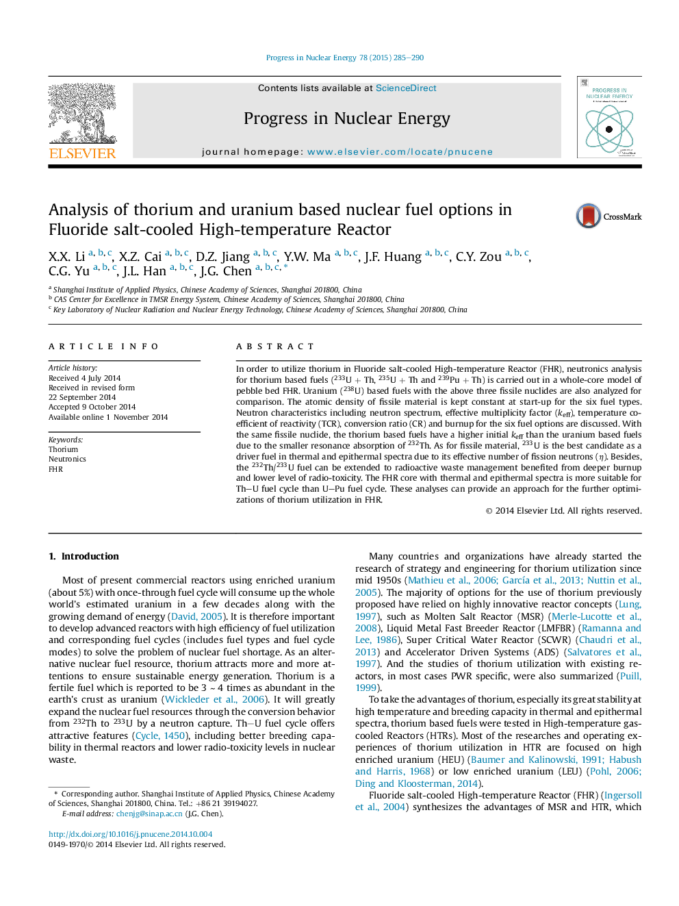 Analysis of thorium and uranium based nuclear fuel options in Fluoride salt-cooled High-temperature Reactor