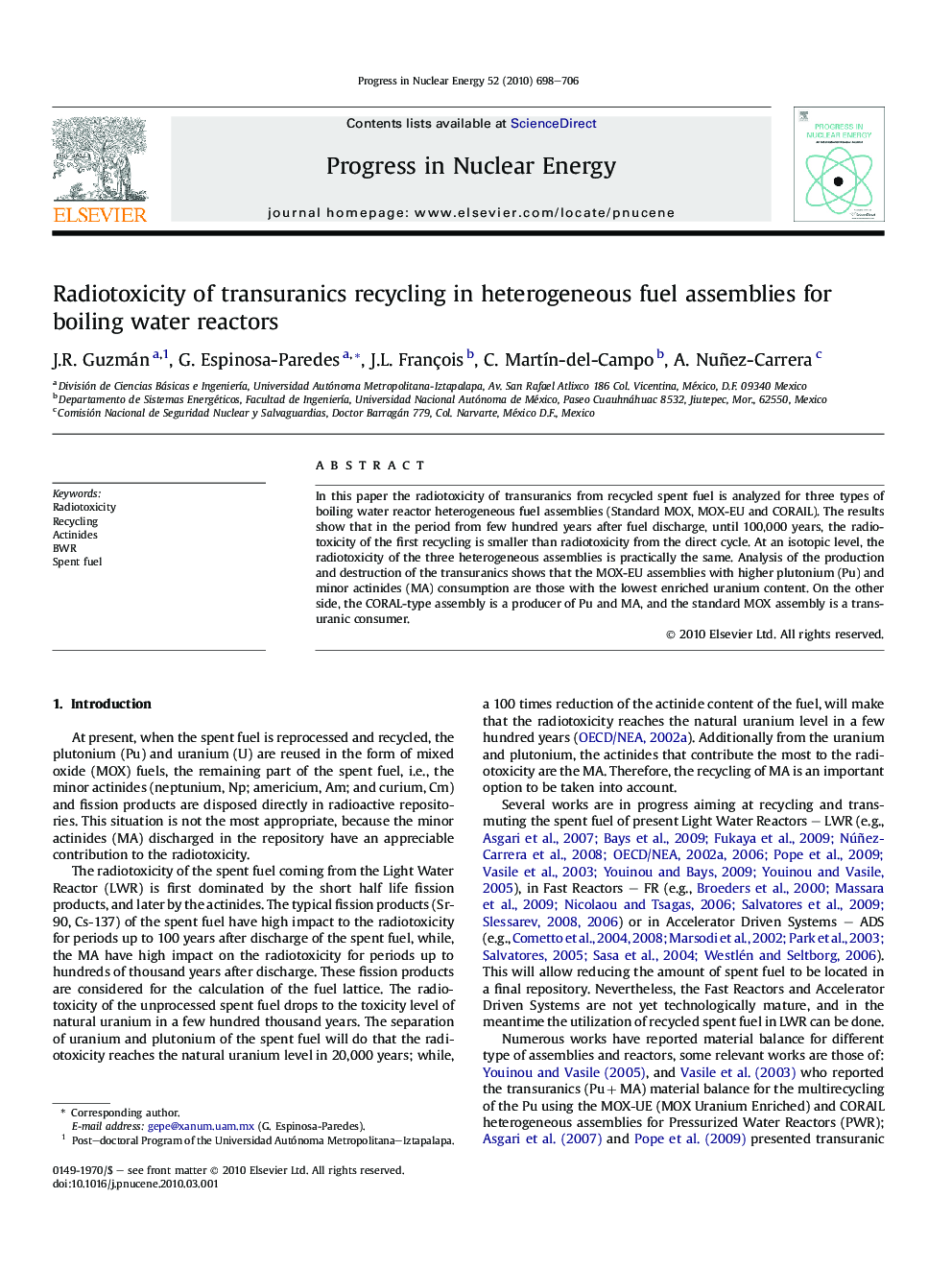 Radiotoxicity of transuranics recycling in heterogeneous fuel assemblies for boiling water reactors