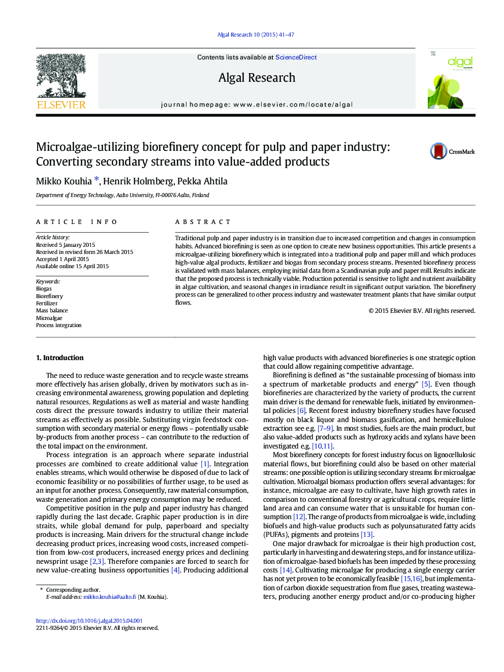 Microalgae-utilizing biorefinery concept for pulp and paper industry: Converting secondary streams into value-added products