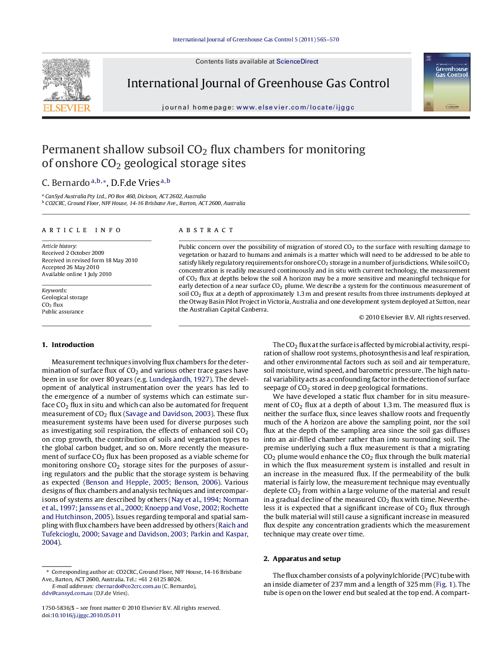 Permanent shallow subsoil CO2 flux chambers for monitoring of onshore CO2 geological storage sites