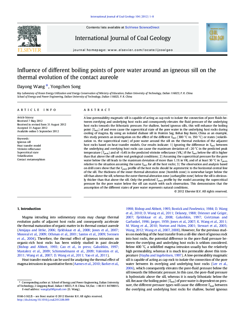 Influence of different boiling points of pore water around an igneous sill on the thermal evolution of the contact aureole