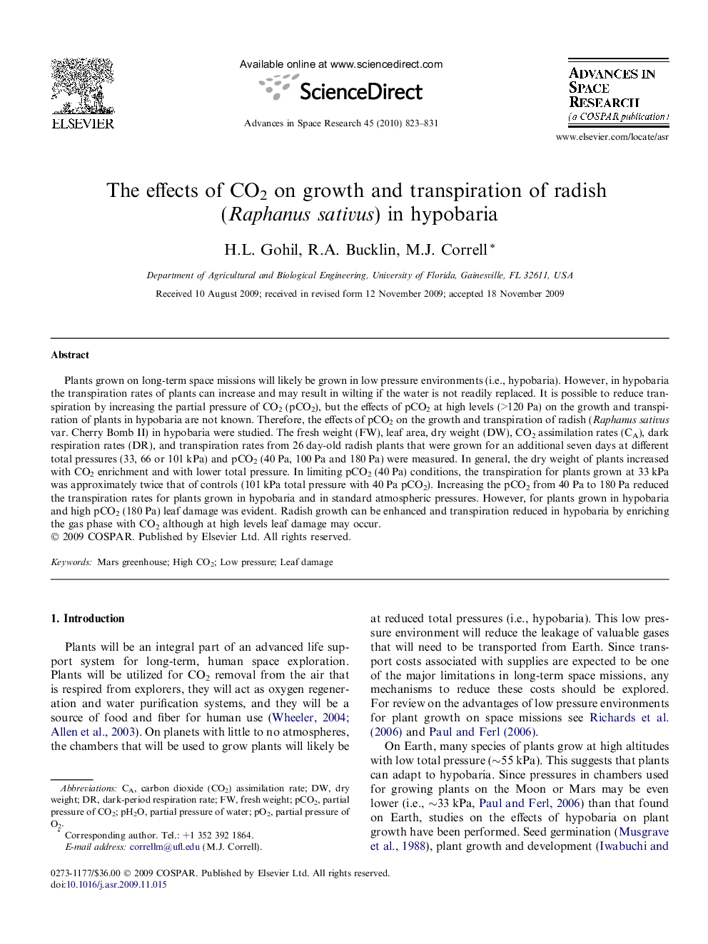 The effects of CO2 on growth and transpiration of radish (Raphanus sativus) in hypobaria