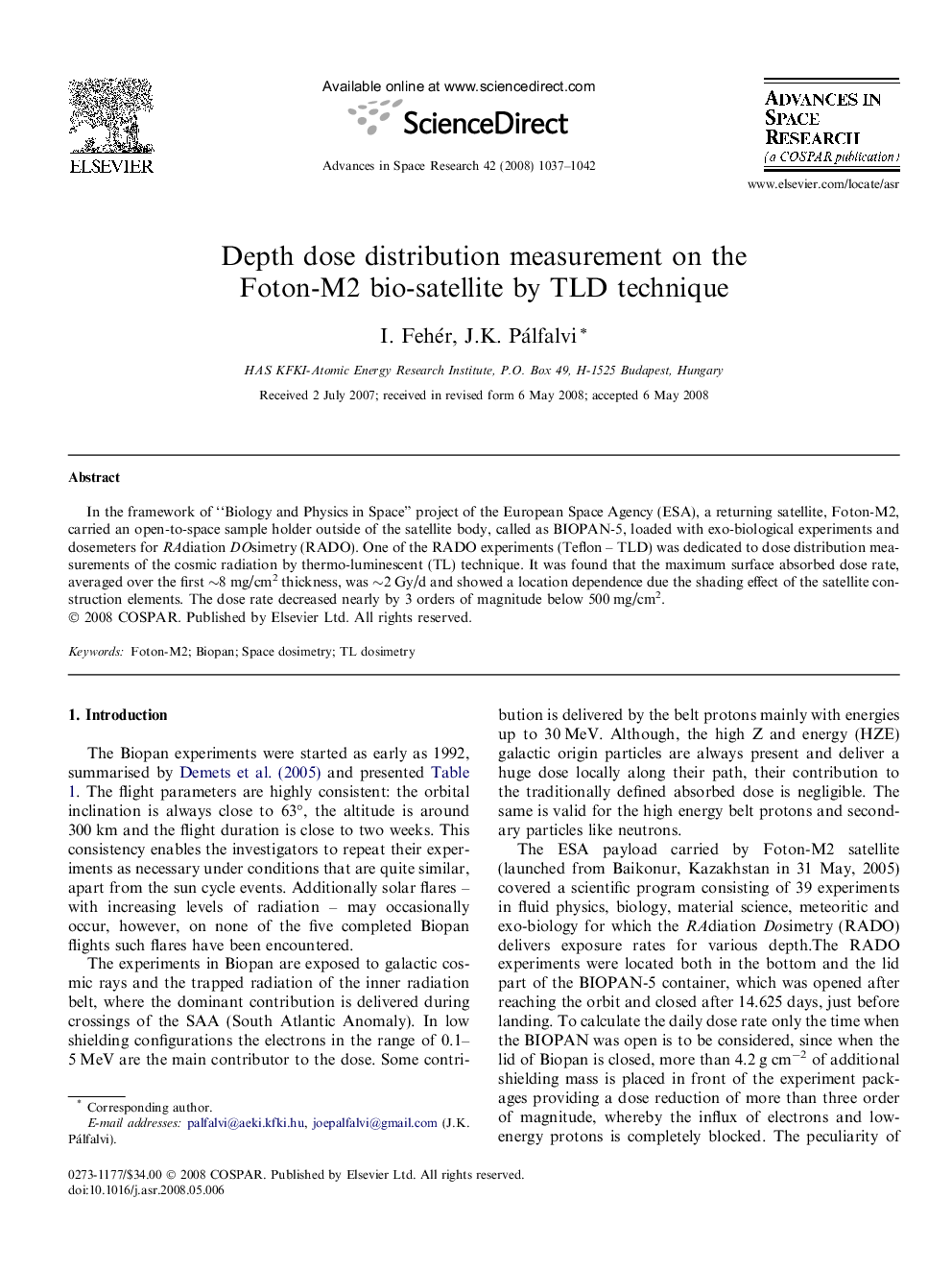 Depth dose distribution measurement on the Foton-M2 bio-satellite by TLD technique