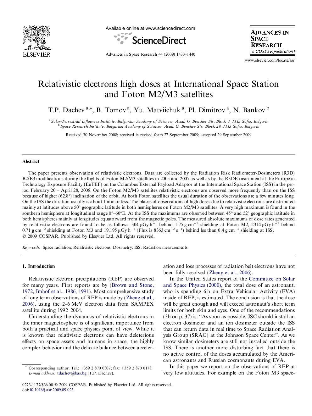 Relativistic electrons high doses at International Space Station and Foton M2/M3 satellites