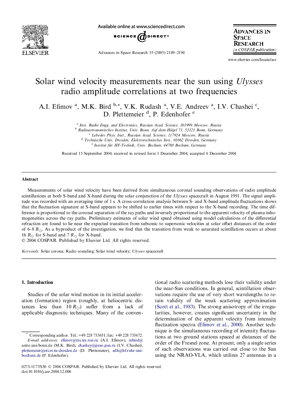 Solar wind velocity measurements near the sun using Ulysses radio amplitude correlations at two frequencies