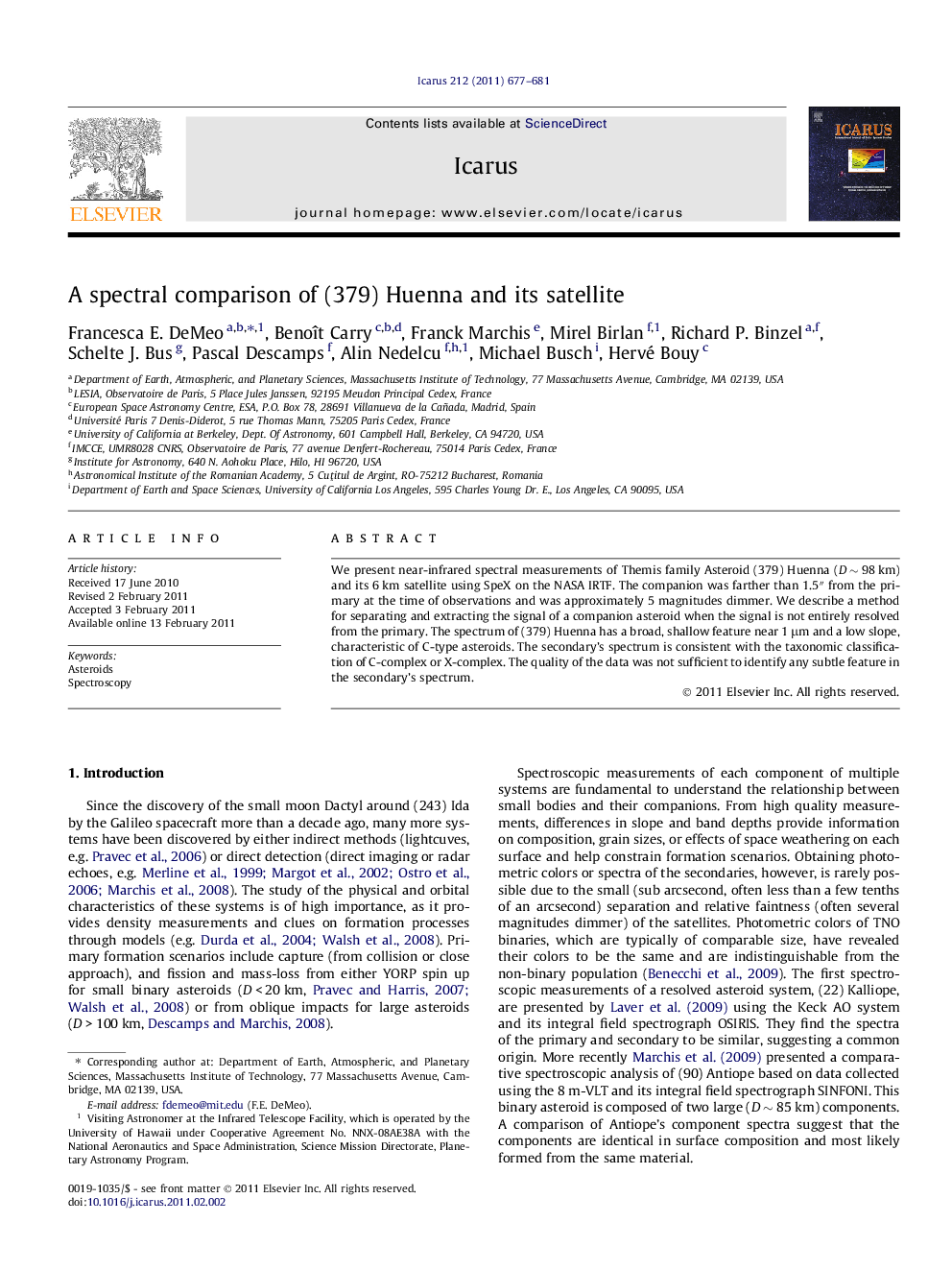 A spectral comparison of (379) Huenna and its satellite