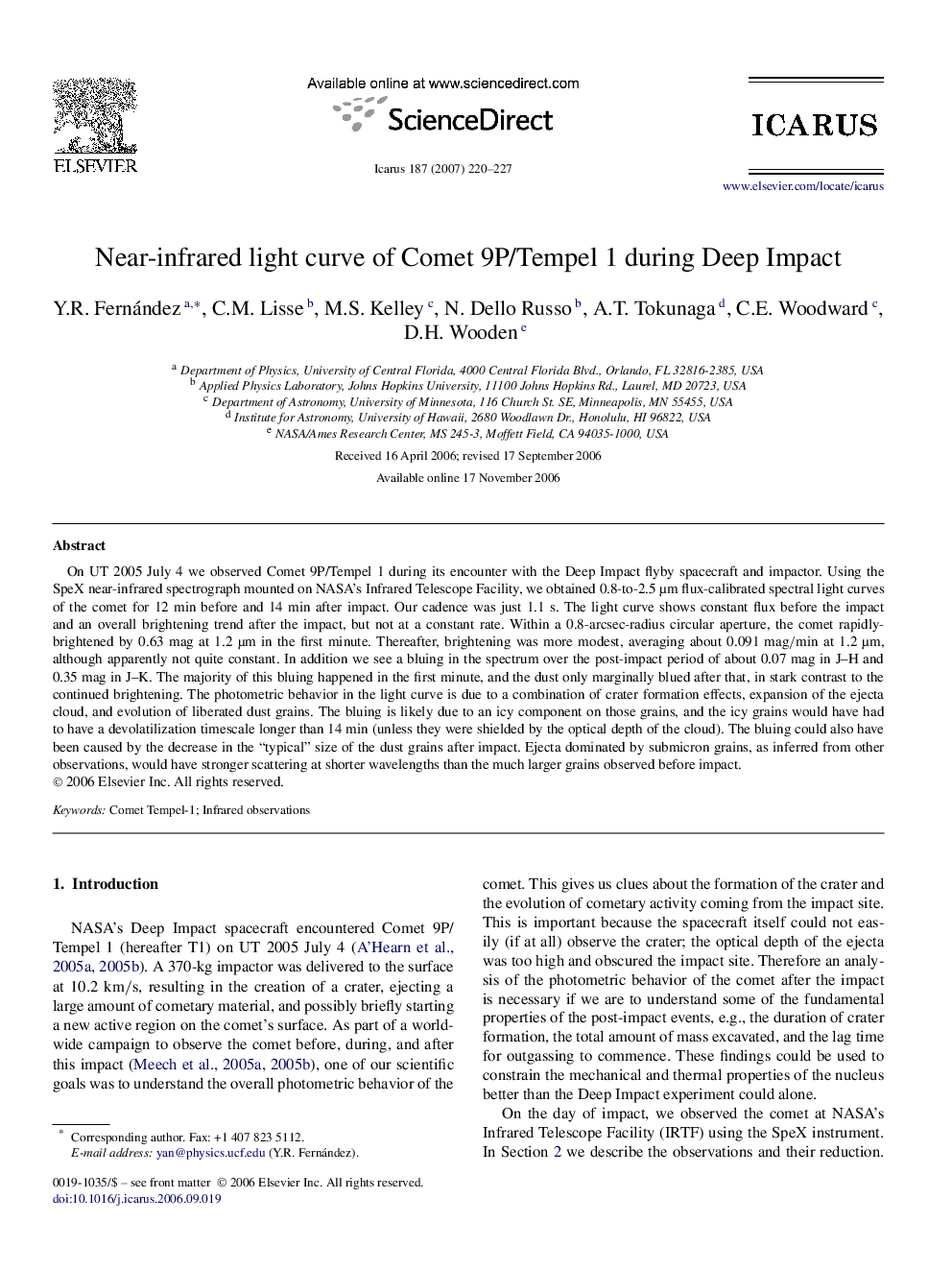 Near-infrared light curve of Comet 9P/Tempel 1 during Deep Impact