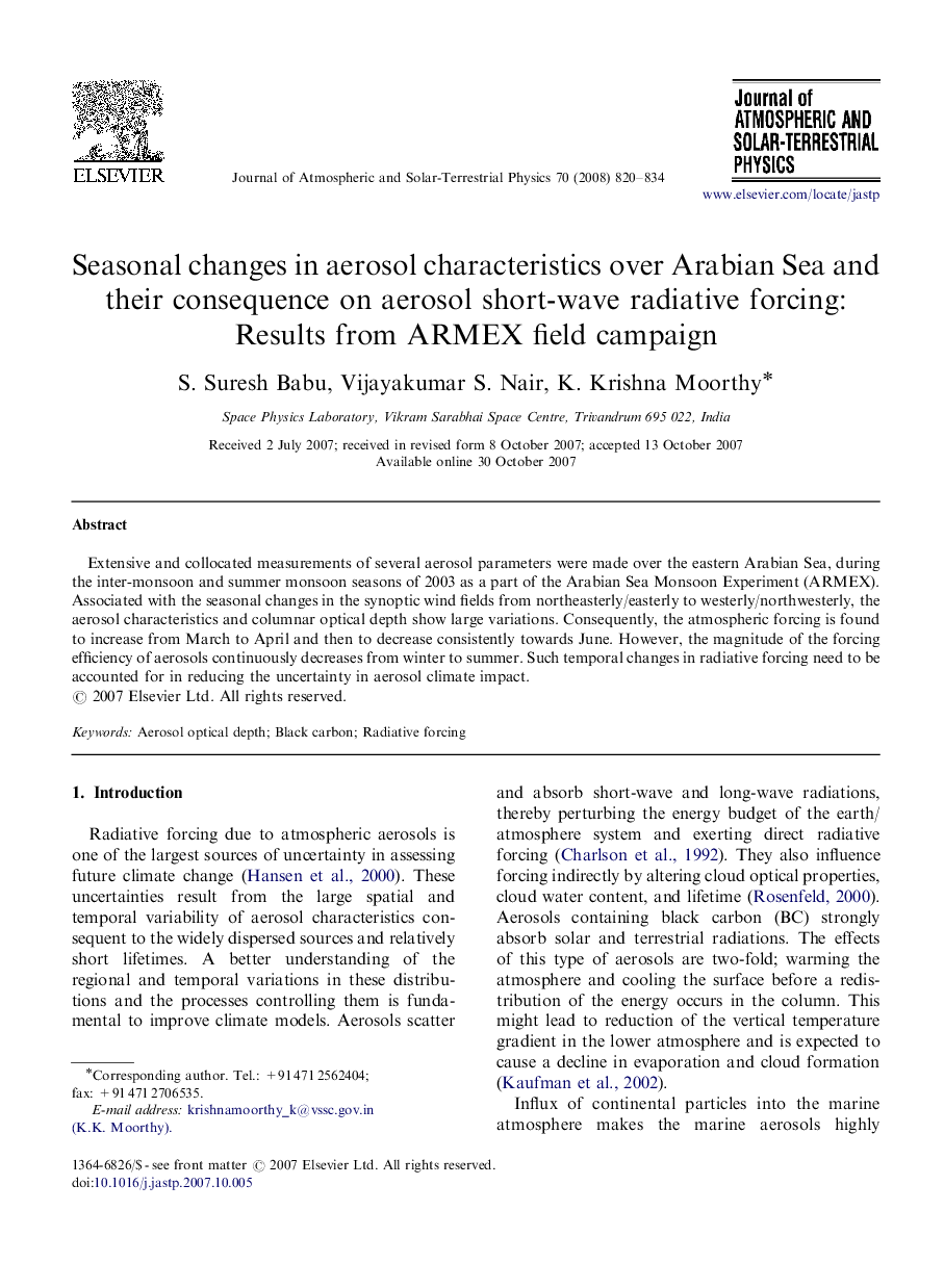 Seasonal changes in aerosol characteristics over Arabian Sea and their consequence on aerosol short-wave radiative forcing: Results from ARMEX field campaign