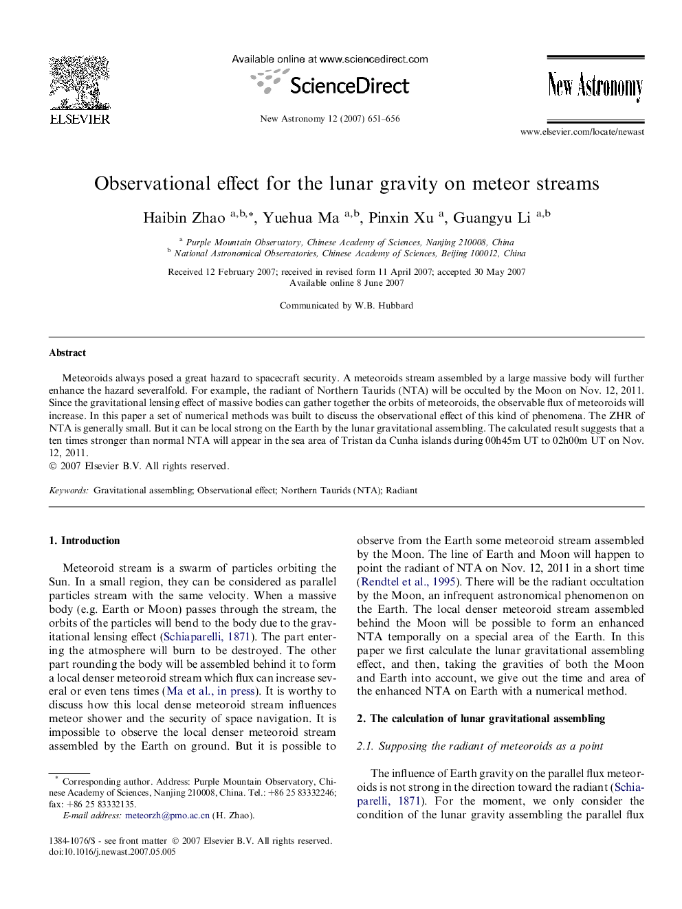 Observational effect for the lunar gravity on meteor streams