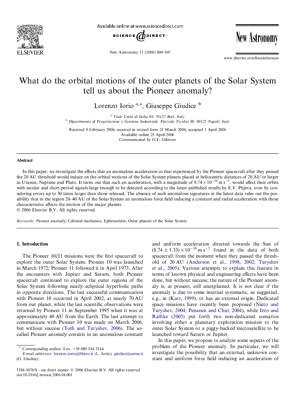 What do the orbital motions of the outer planets of the Solar System tell us about the Pioneer anomaly?