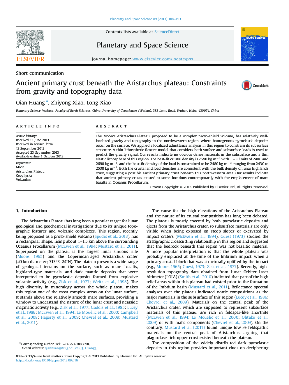 Ancient primary crust beneath the Aristarchus plateau: Constraints from gravity and topography data