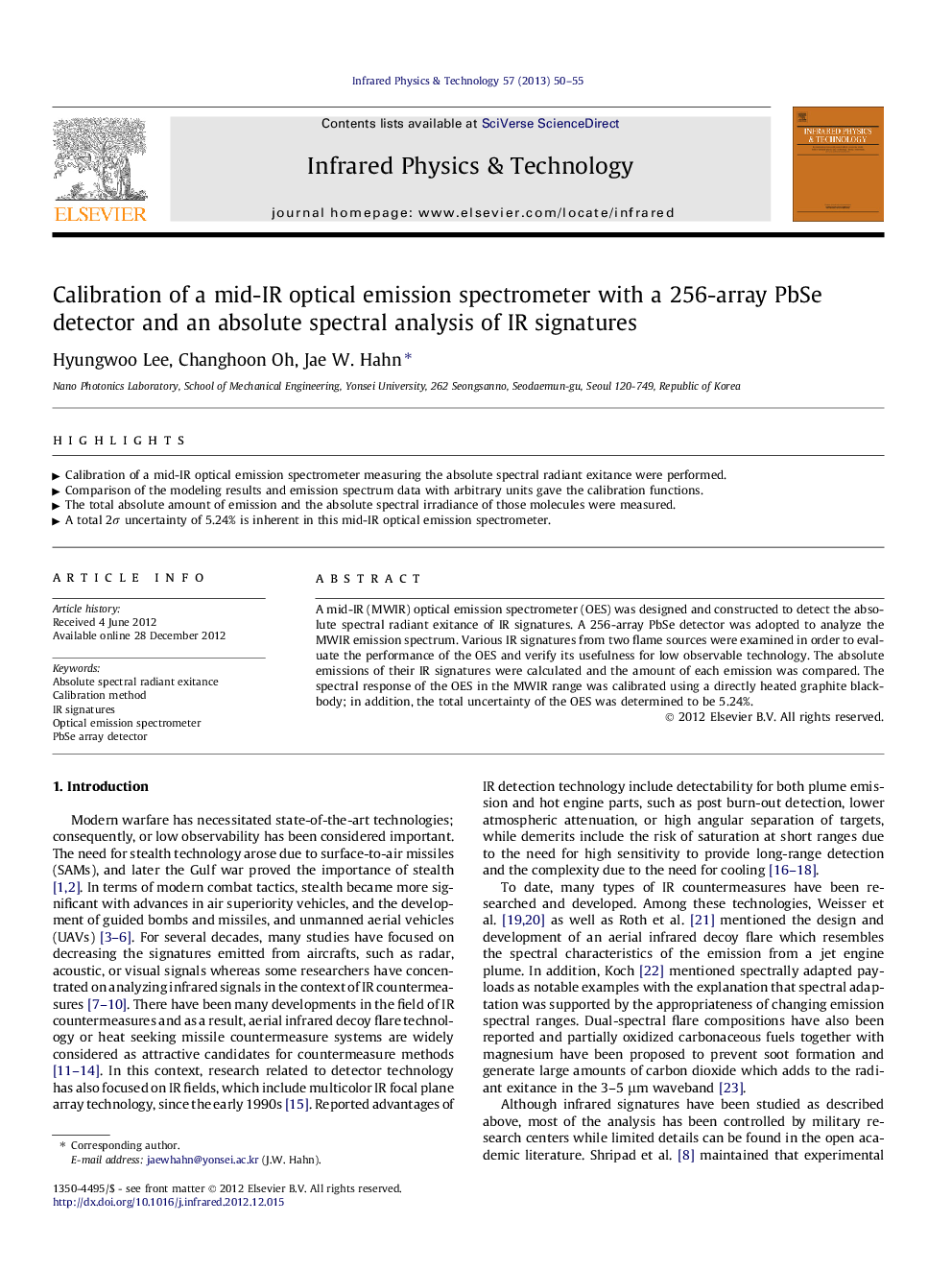 Calibration of a mid-IR optical emission spectrometer with a 256-array PbSe detector and an absolute spectral analysis of IR signatures