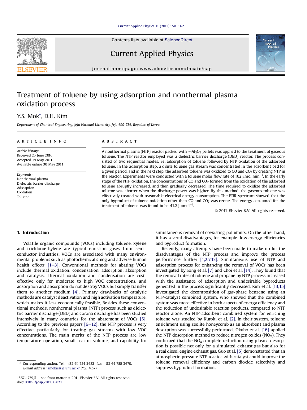 Treatment of toluene by using adsorption and nonthermal plasma oxidation process