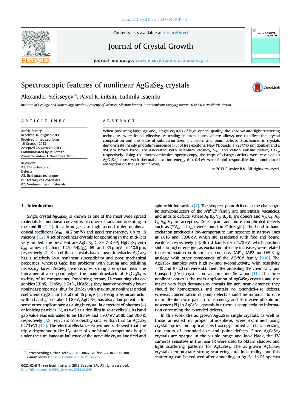 Spectroscopic features of nonlinear AgGaSe2 crystals