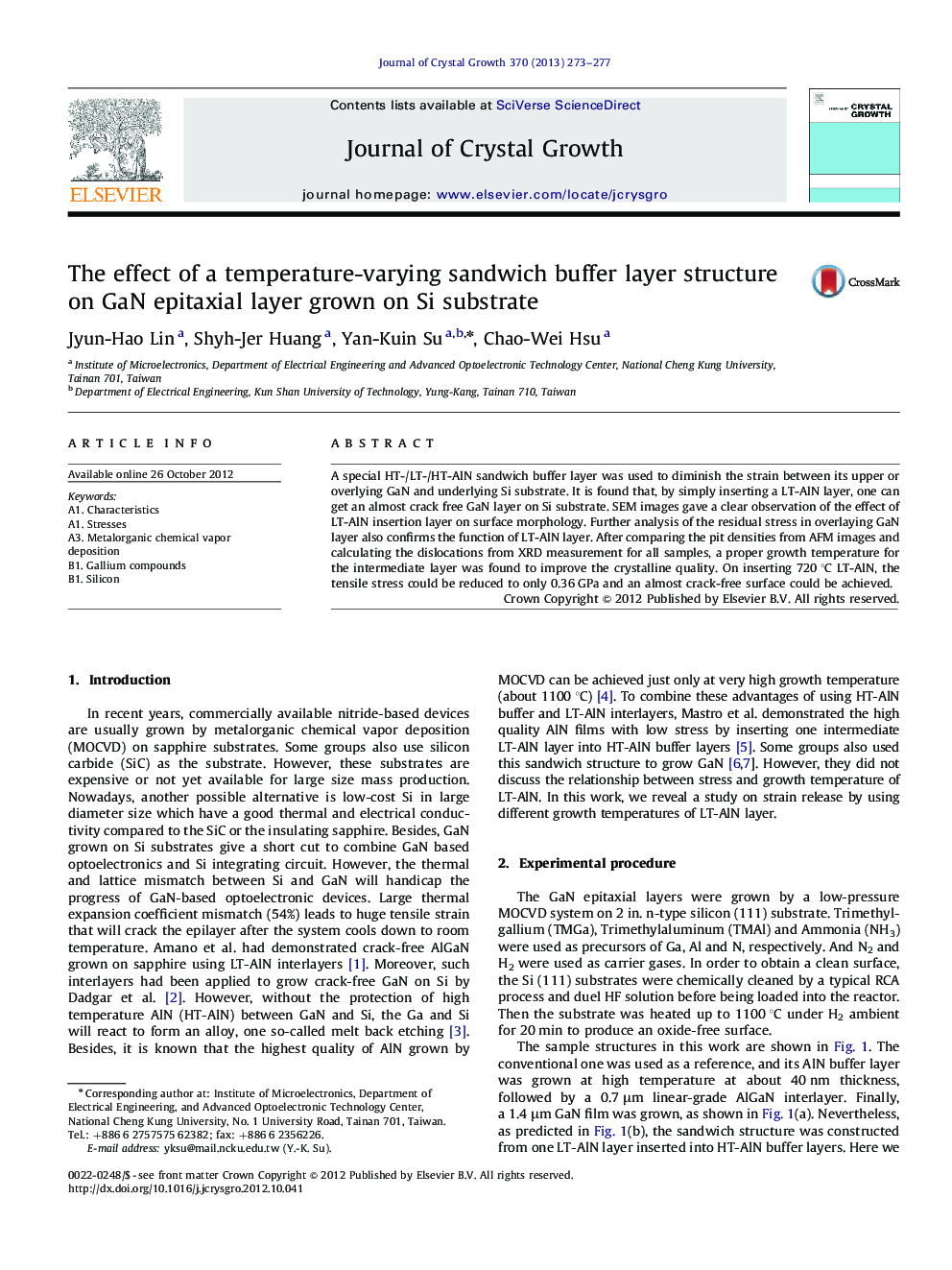 The effect of a temperature-varying sandwich buffer layer structure on GaN epitaxial layer grown on Si substrate