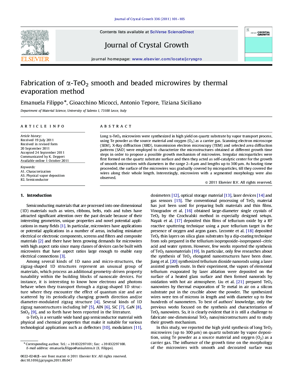 Fabrication of α-TeO2 smooth and beaded microwires by thermal evaporation method