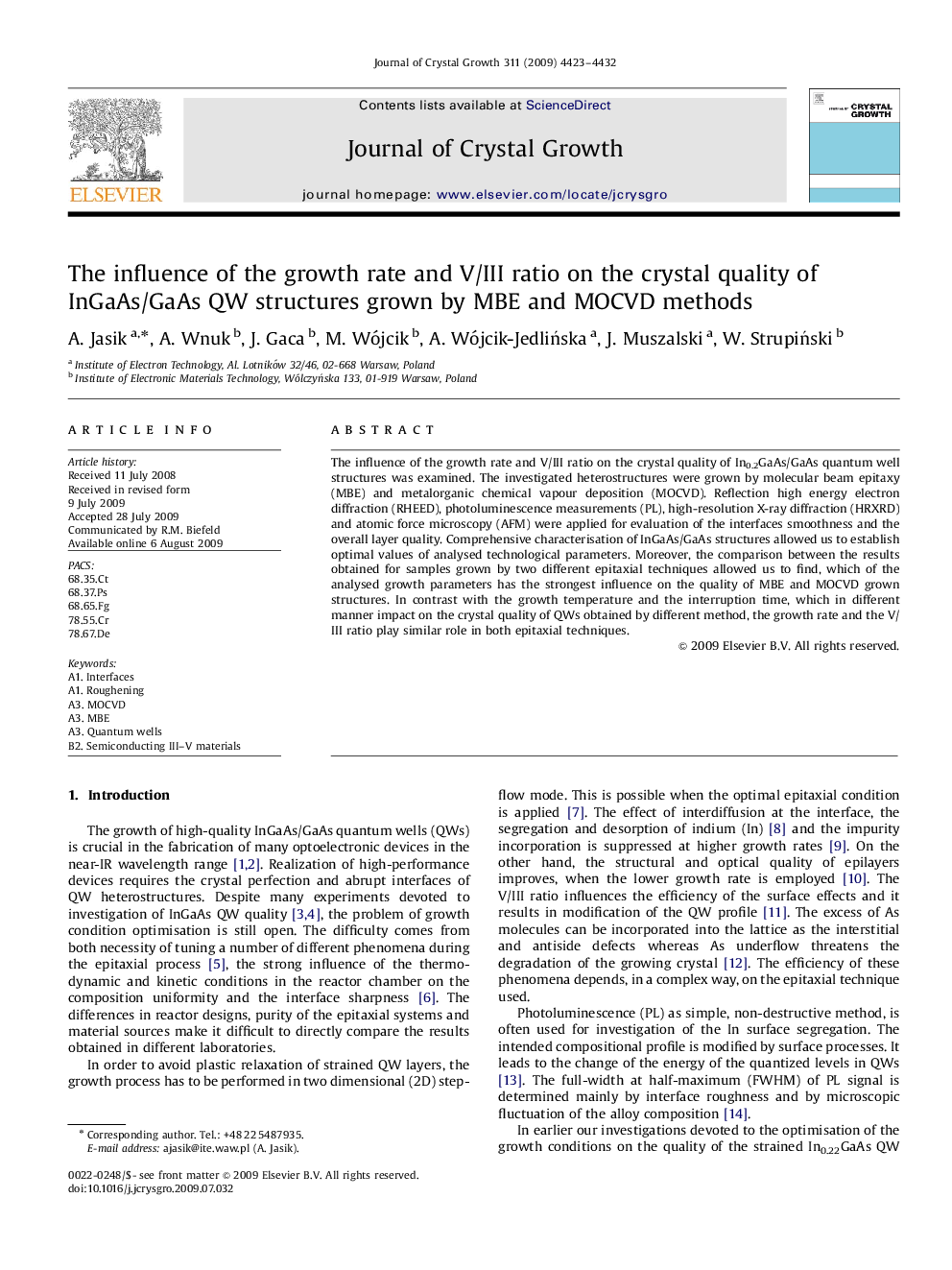 The influence of the growth rate and V/III ratio on the crystal quality of InGaAs/GaAs QW structures grown by MBE and MOCVD methods