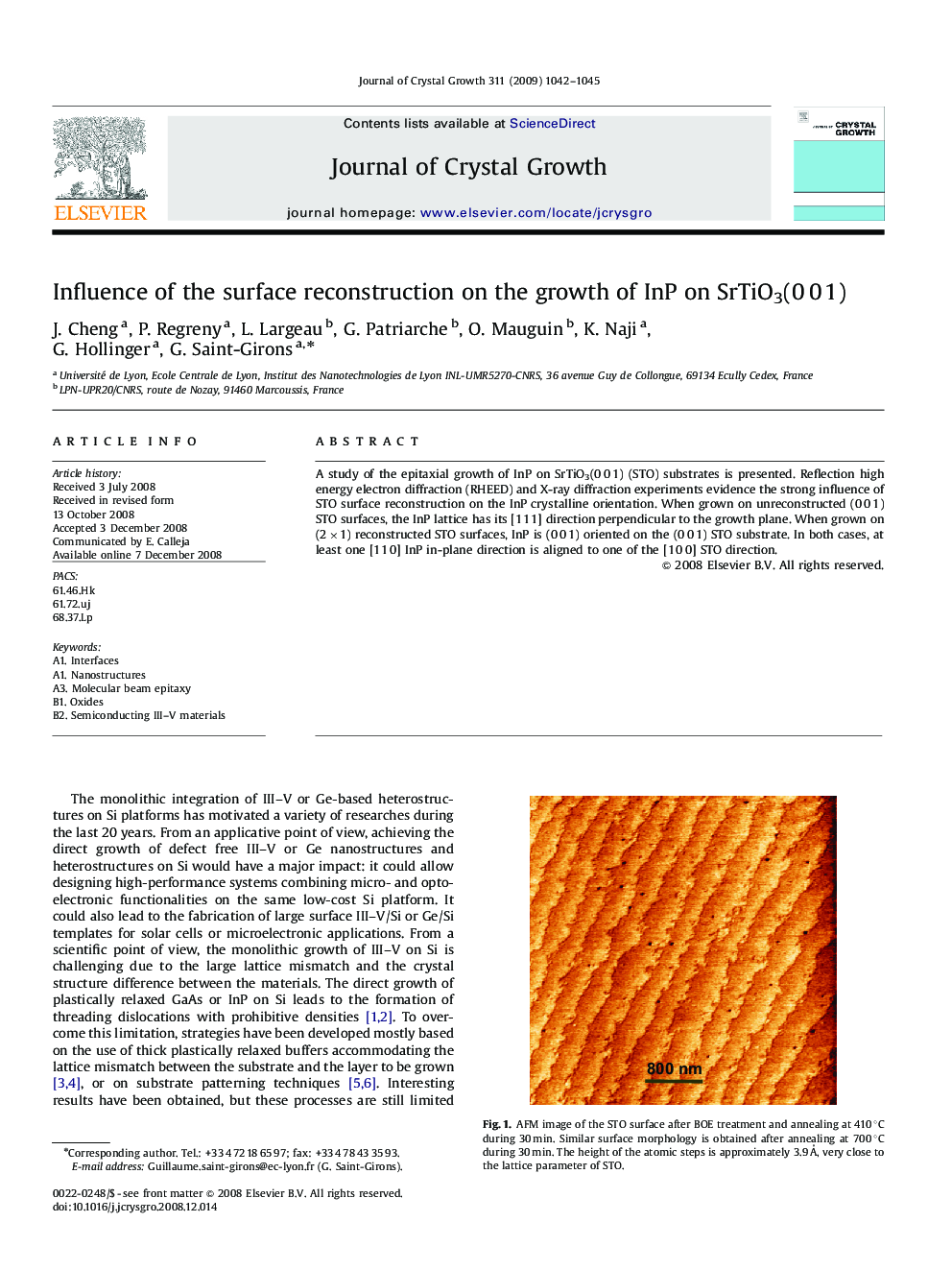 Influence of the surface reconstruction on the growth of InP on SrTiO3(0 0 1)