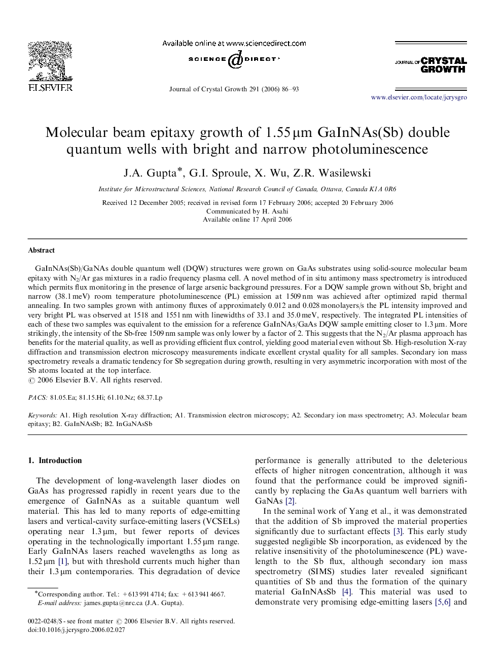 Molecular beam epitaxy growth of 1.55Î¼m GaInNAs(Sb) double quantum wells with bright and narrow photoluminescence