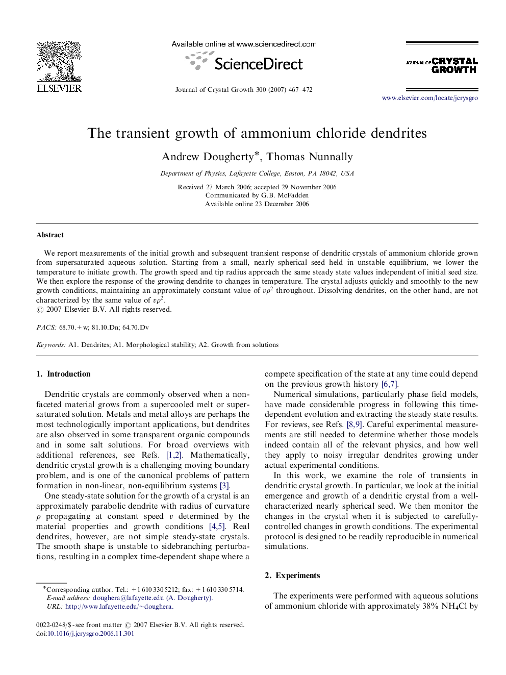 The transient growth of ammonium chloride dendrites