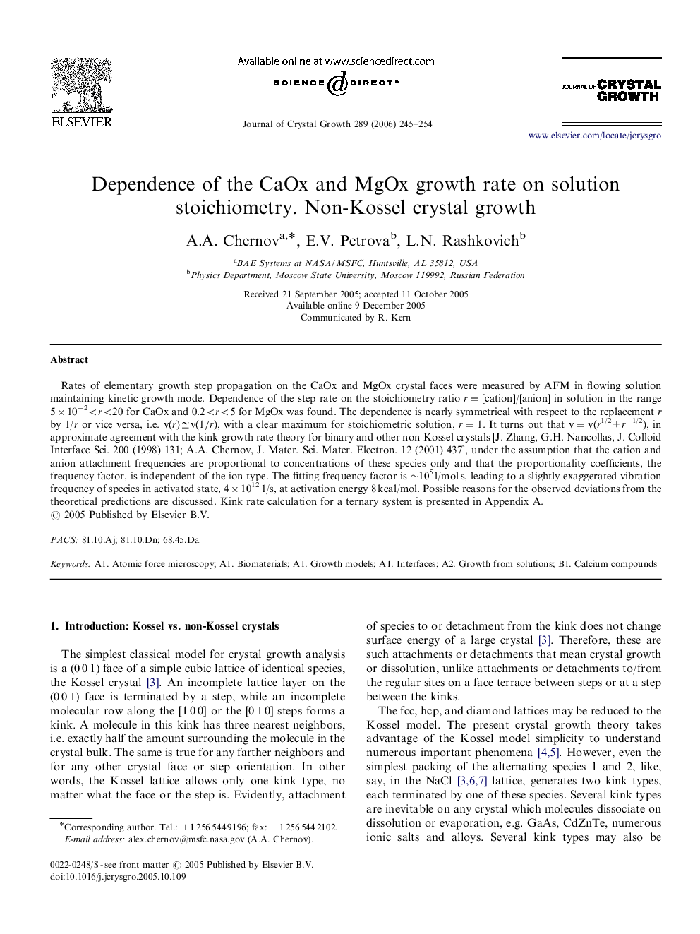 Dependence of the CaOx and MgOx growth rate on solution stoichiometry. Non-Kossel crystal growth