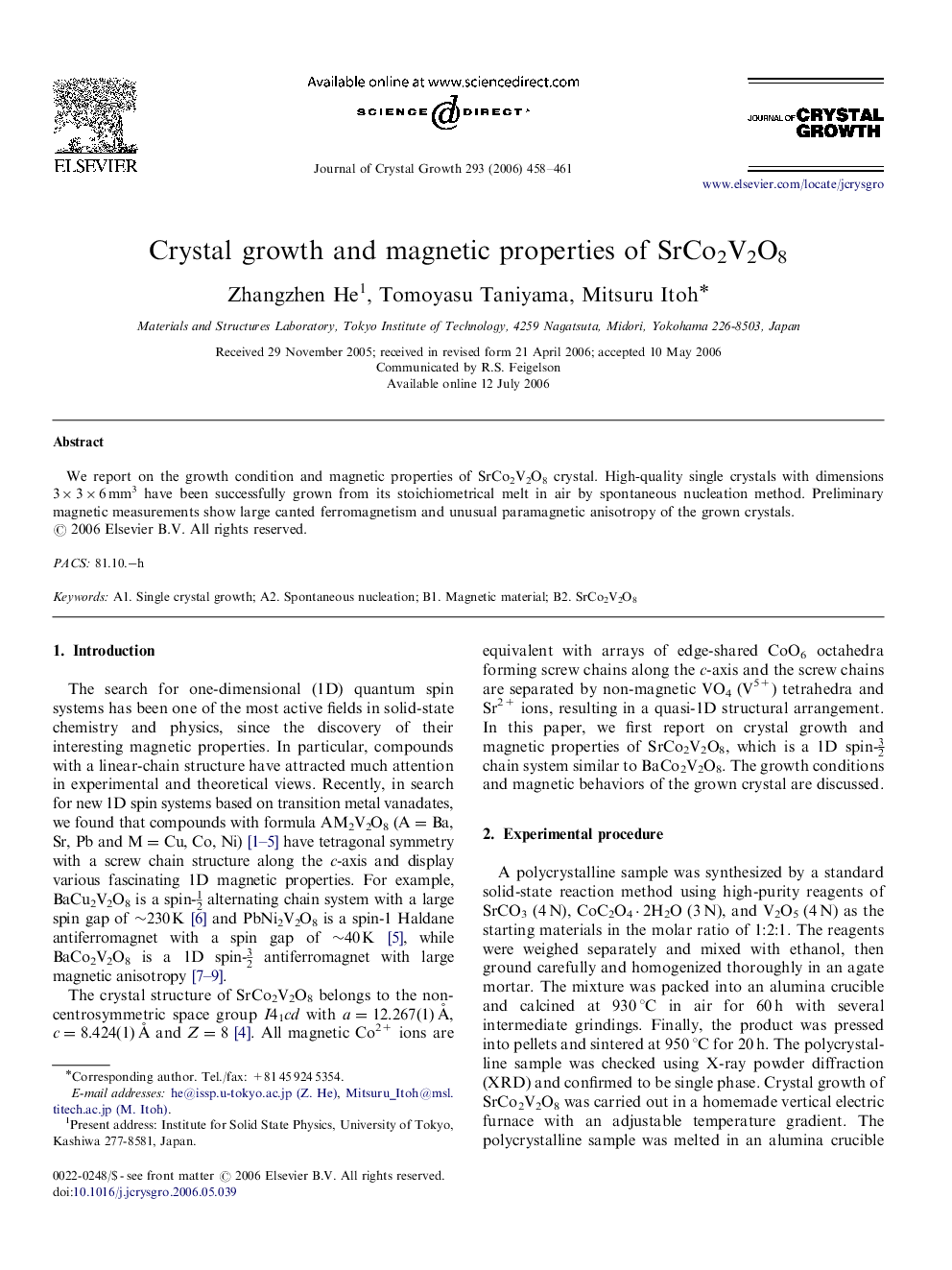 Crystal growth and magnetic properties of SrCo2V2O8