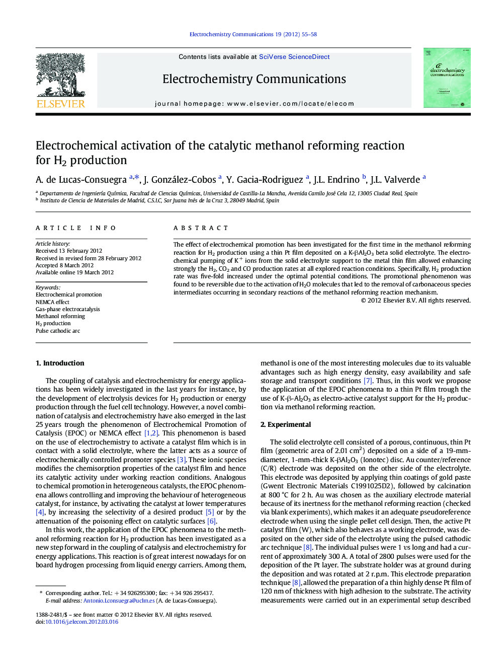 Electrochemical activation of the catalytic methanol reforming reaction for H2 production