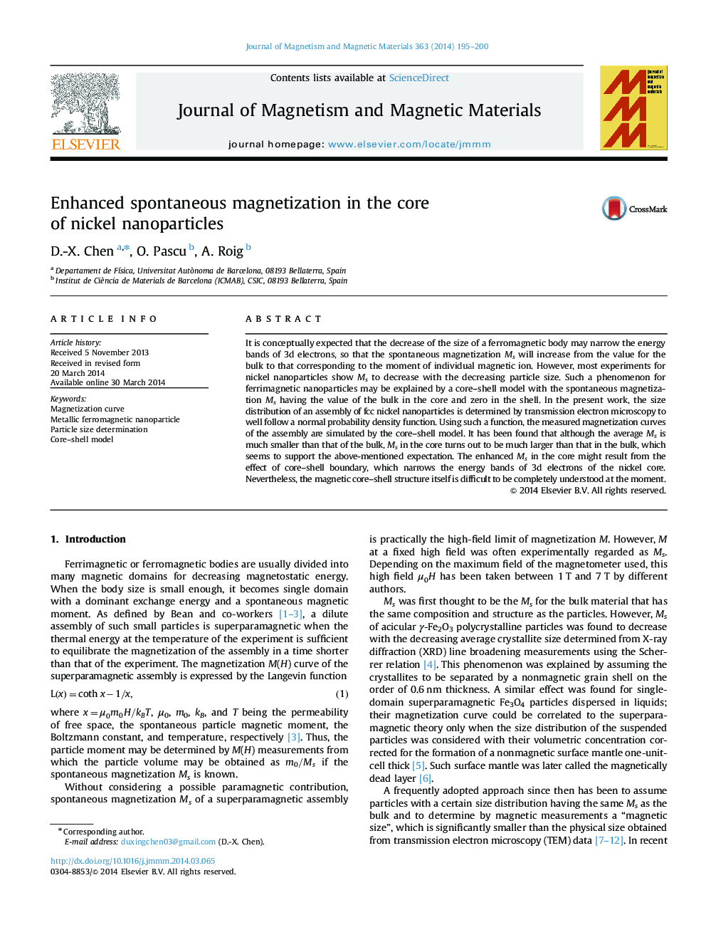 Enhanced spontaneous magnetization in the core of nickel nanoparticles