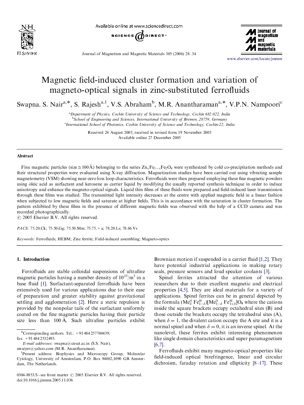 Magnetic field-induced cluster formation and variation of magneto-optical signals in zinc-substituted ferrofluids