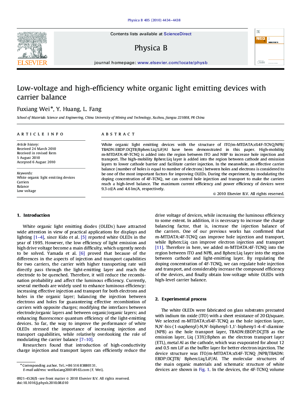 Low-voltage and high-efficiency white organic light emitting devices with carrier balance