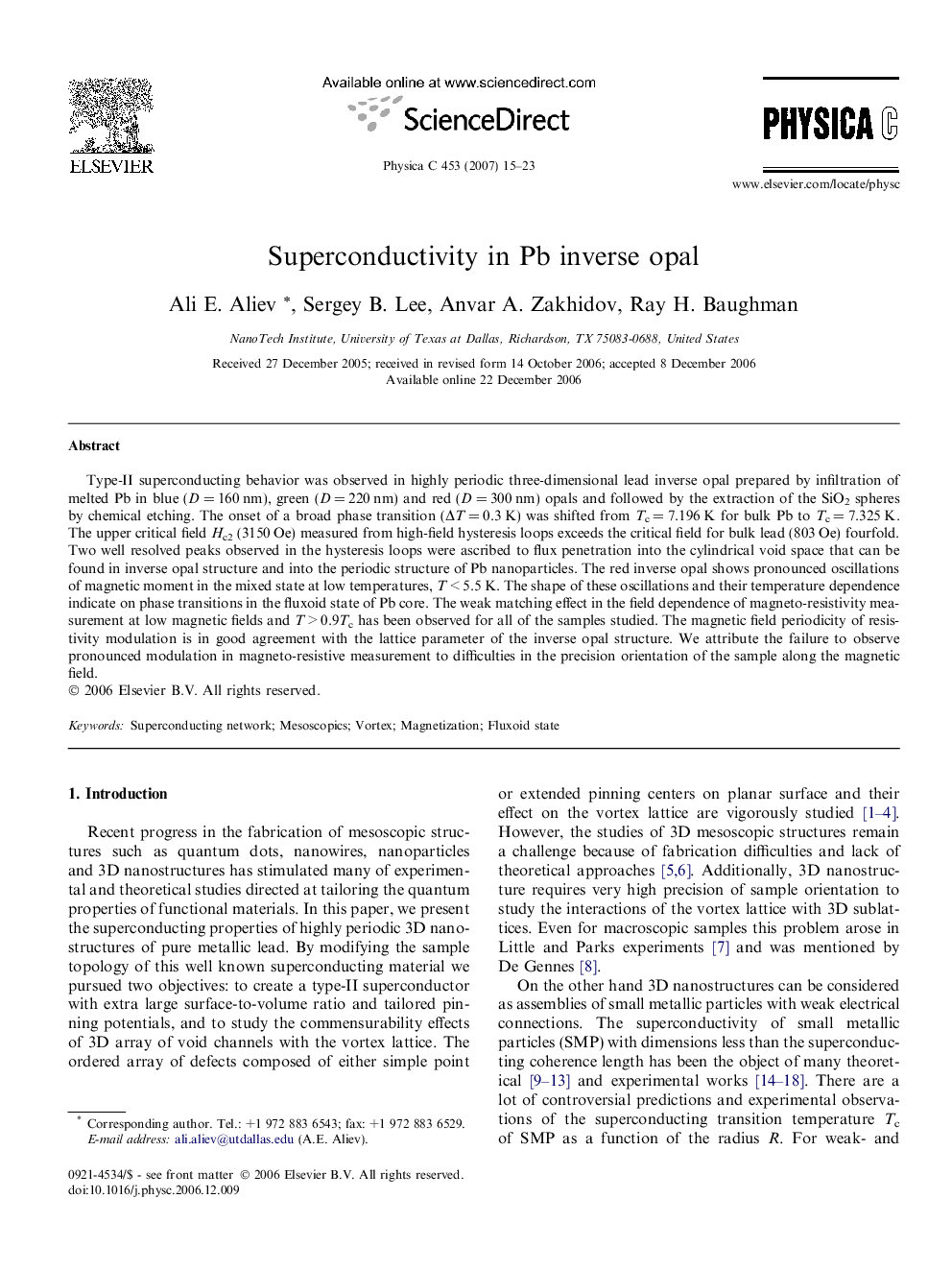 Superconductivity in Pb inverse opal