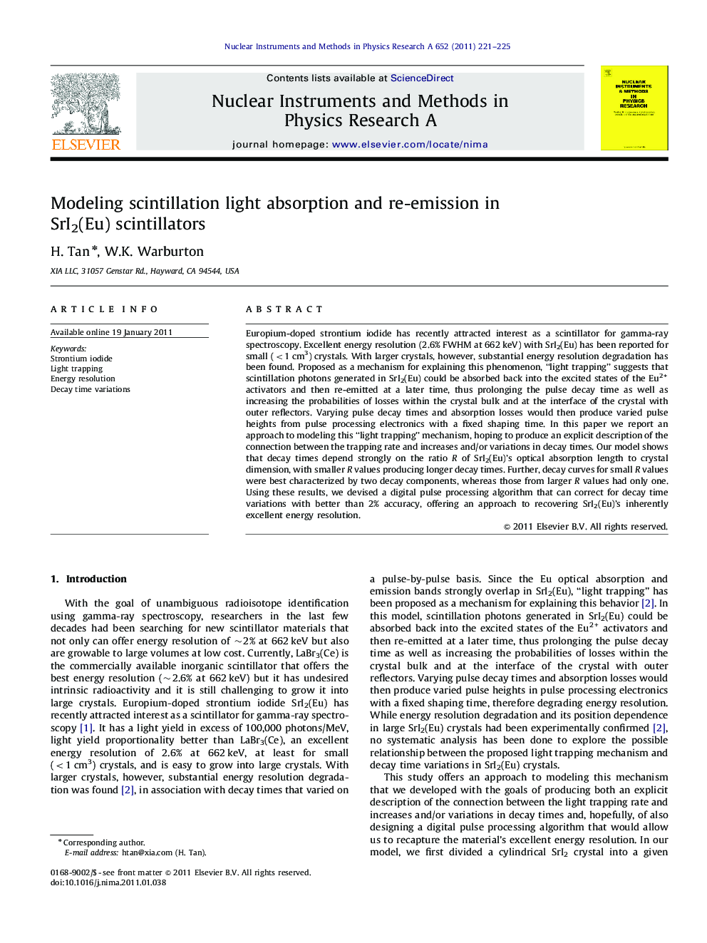 Modeling scintillation light absorption and re-emission in SrI2(Eu) scintillators