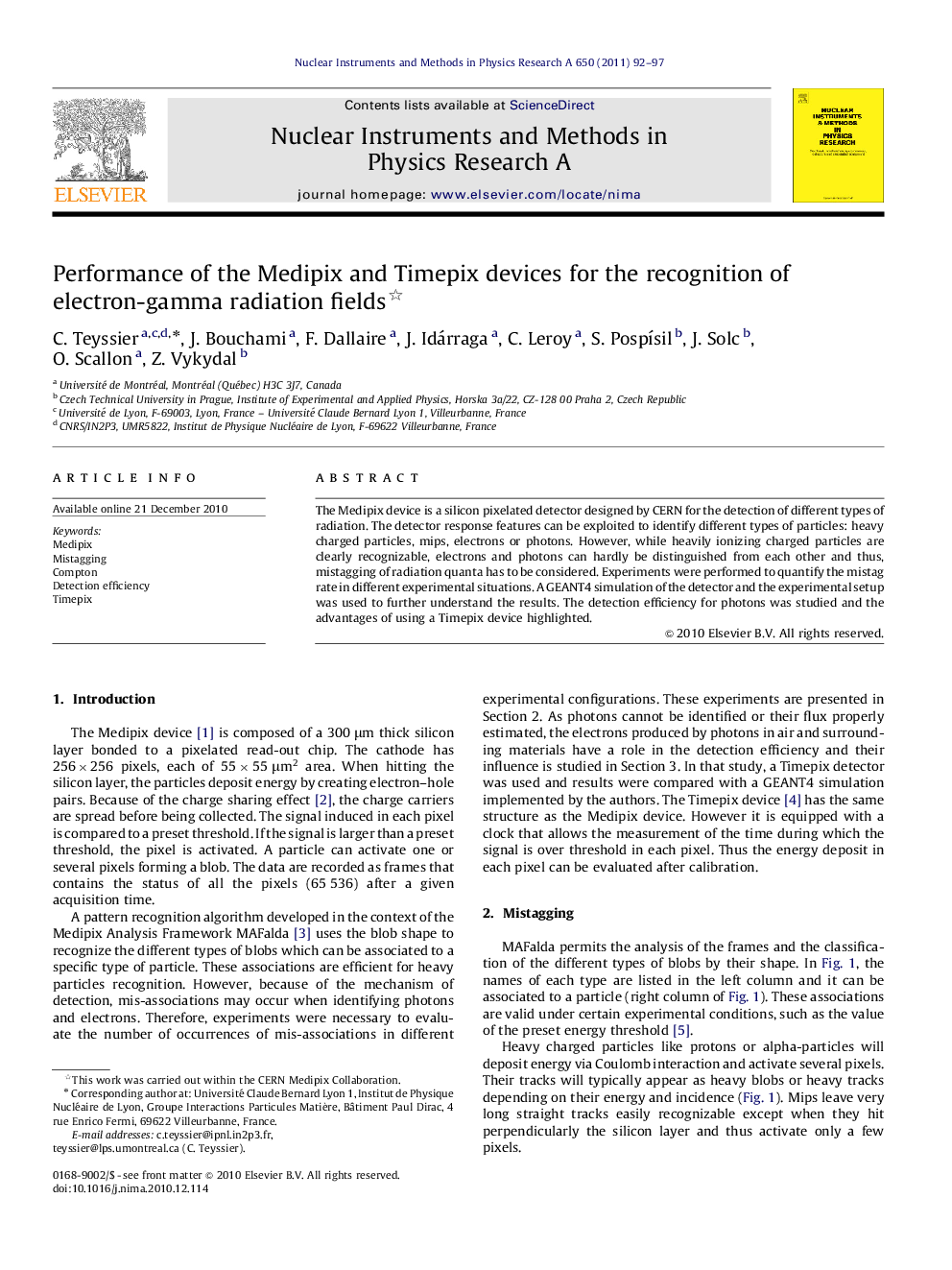 Performance of the Medipix and Timepix devices for the recognition of electron-gamma radiation fields 