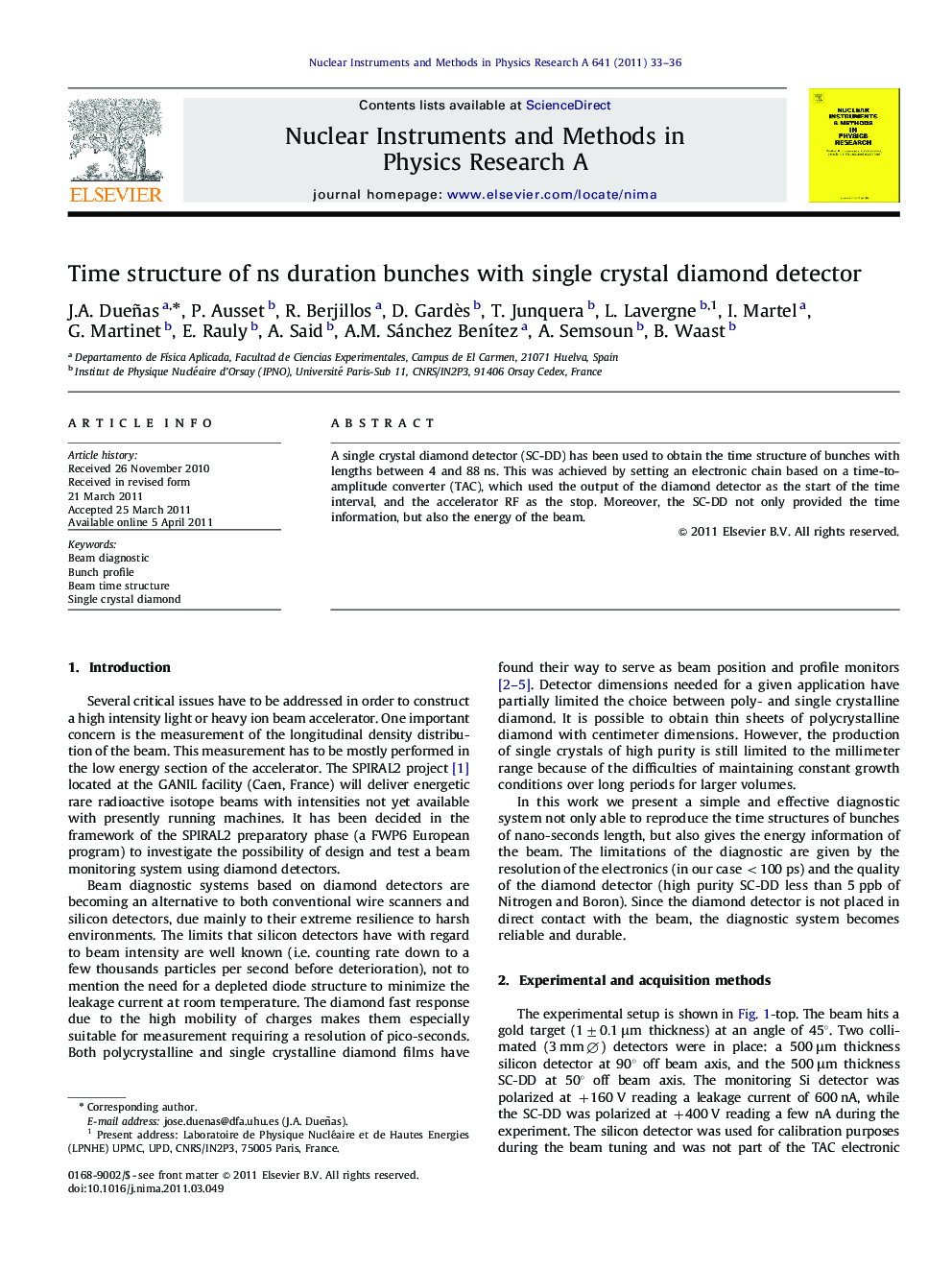 Time structure of ns duration bunches with single crystal diamond detector